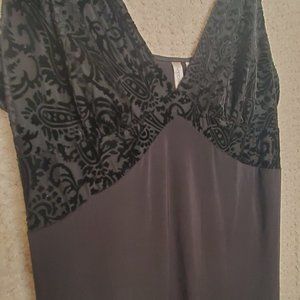 Ambrielle Long Black Slip Size Large